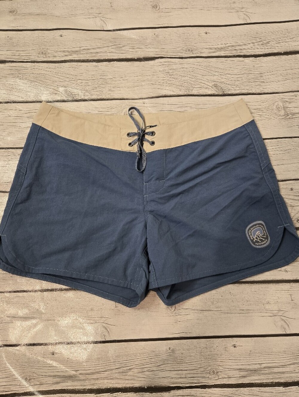 Patagonia Women's Board Shorts Blue Tan Surf Swim Beach Size 8